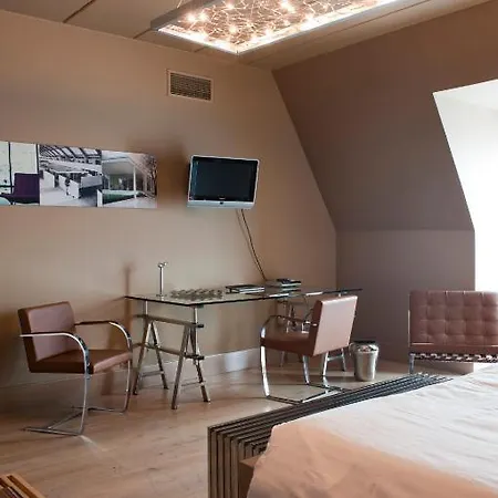 Recour 4* Poperinge