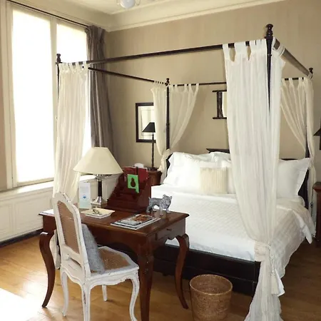 Recour Hotel
