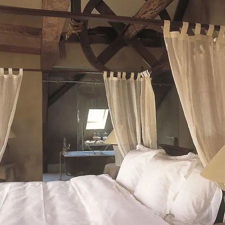 Recour Hotel 4*