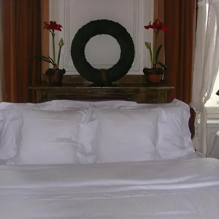 Recour Hotel 4*